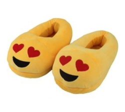 Emoji Heart Eyes Plush Slippers - Cozy And Cute Footwear For Home