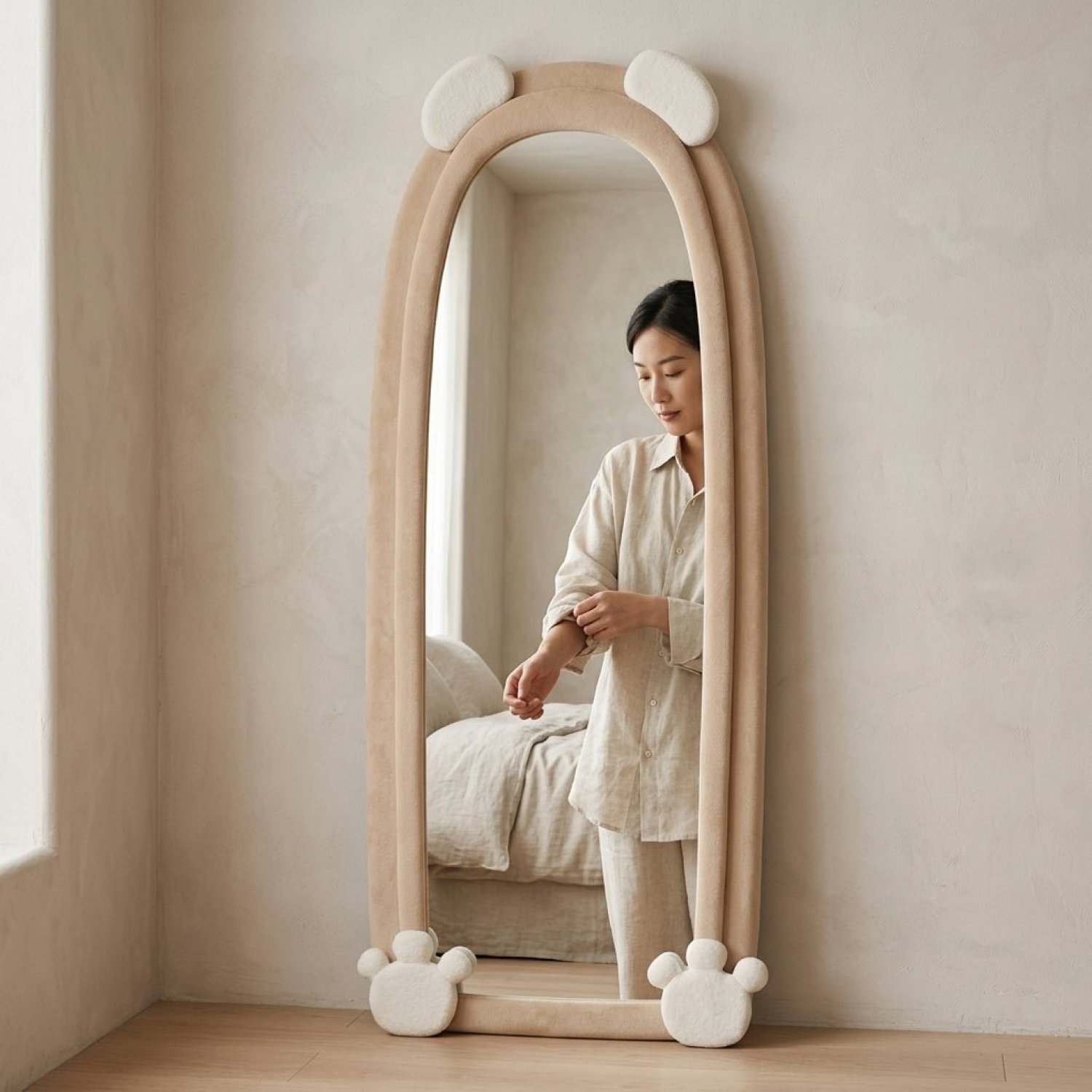 Product image - {main}
