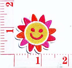 MINI Cute Sunflower Smile Face Cartoon Patch Sew Iron On Embroidered Applique Craft Handmade Baby Kid Girl Women Cloths Diy Costume Accessories