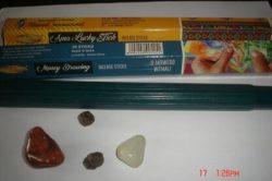 Product image - {main}