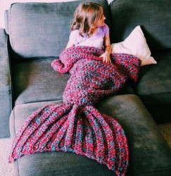 Wool Knitted Mermaid Tail Blanket Handmade Children Throw Bed Wrap - Red