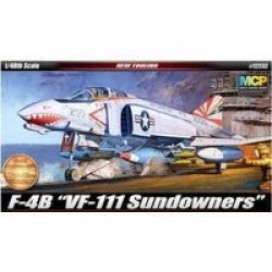 F-4B VF-111 Sundowners Model Kit 1:48