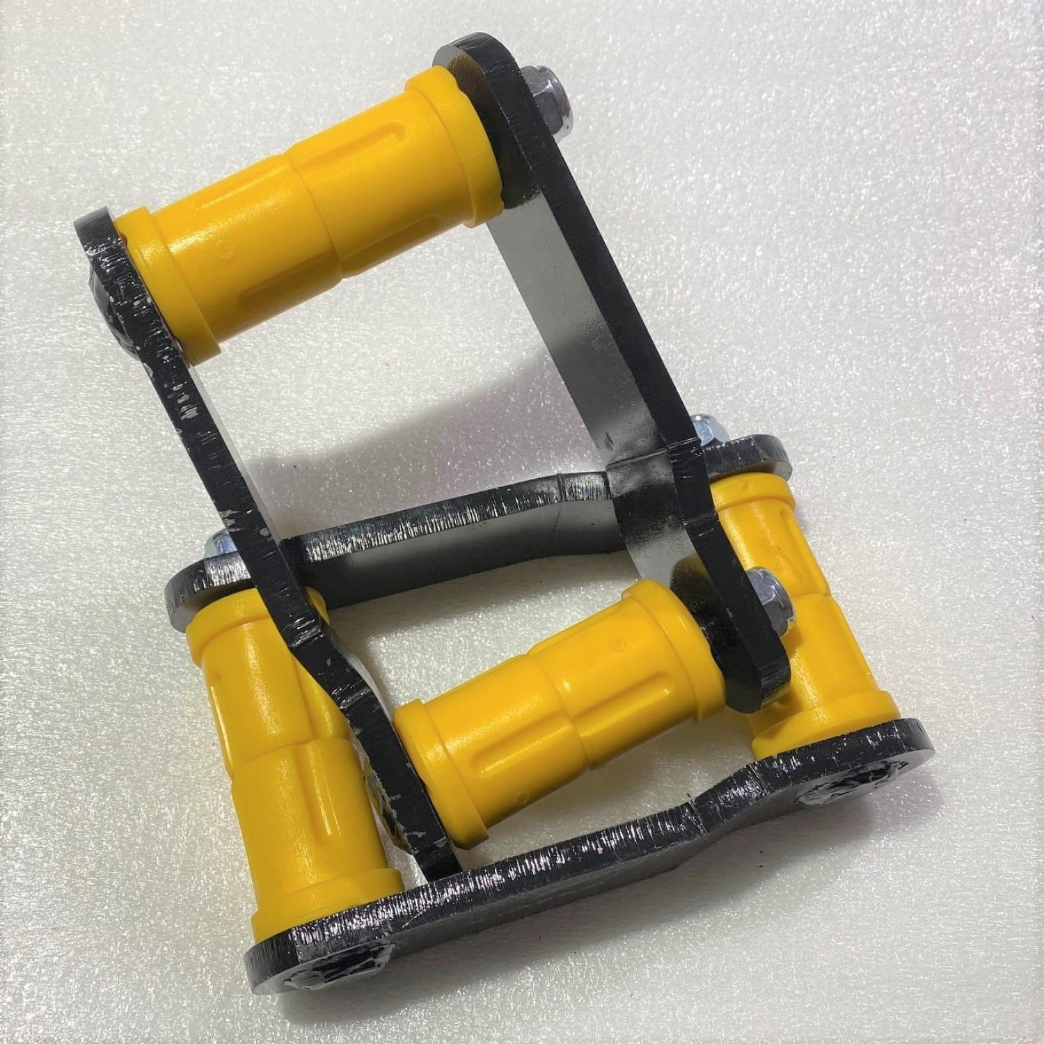 Product image - {main}