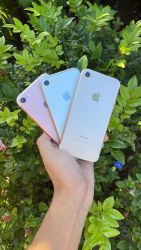 Apple Iphone 7 128GB Assorted Colours Box And Accessories