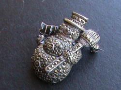Large Solid Sterling Silver Brooch Snowman With Marcazites.....