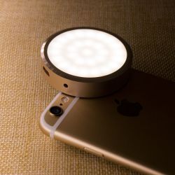 Yongnuo Phone Flash Mini Smartphone Clip Selfie Led Flash Light Synchronous Auto Flash Spe... - Gold