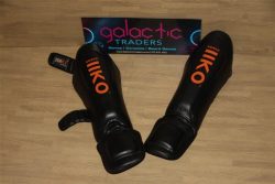 Galactic Drako Mma 2KO Super Pu Shin Guards Size Small Traders
