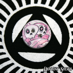 Diy 15MM Wood Button - Heart-eyed Pink Skulls