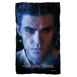 Stefan Close-up -- The Vampire Diaries -- Fleece Throw Blanket