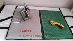 Duomat Ironing Board & Cutting Mat Centimeters