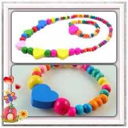 Jewels For Little Girls Luv..these Wood Beads Necklace & Bracelet Toddler young Girls Accessory