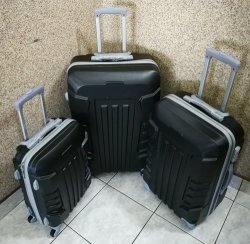 Set Of 3 Lightweight Travel Luggage Bags - Universal Wheels