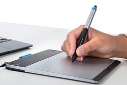 Wacom Intuos Creative Pen & Touch Tablet Medium