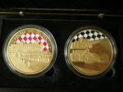 Monaco Monte Carlo City Formule 1 Car Medal Gold Plated 40 Mm In Box + Caps