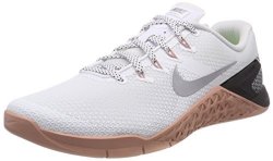 Nike Womens Metcon 4 Running Shoes 9 White metallic Silver