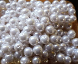 Acrylic Ivory Pearls 8MM - Pack Of 20.