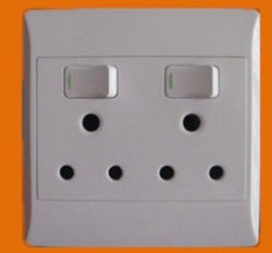Double Wall Plug Outlet Socket