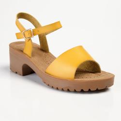 Cleated Sandal - Yellow - 9