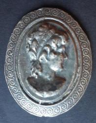 Cameo Antique 45mm X 34mm = Weight 27 Grams Metal Unknown