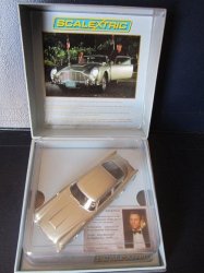 Scalextric Aston Martin Db5 - Casino Royale - Limited Edition "5000 Units Made"1:32 Scale New