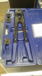 Crimping Tool And Cutter For Pex Pipe Gas Installations