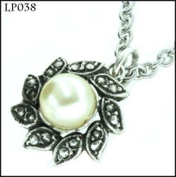 Sterling Silver Marcasite-look Freshwater Pearl Pendant