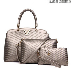 3 Pieces Set Star Loves Handbag Shoulder Bag Clutch. Stock In Za. Gold Color