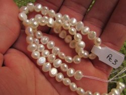 White Fresh Water Pearls. 6 - 7 Mm. 40 Cm Long String