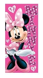 Disney Sassy Hearts Minnie Mouse Beach Towel - Pink