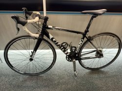 Giant TCR2 S Racing Road Plus Accessories Bike