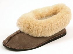 cape union mart slippers