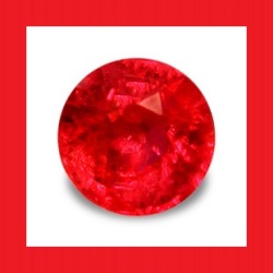 Ruby Burma - Nice Pigeon Blood Red Round Cut - 0.100cts