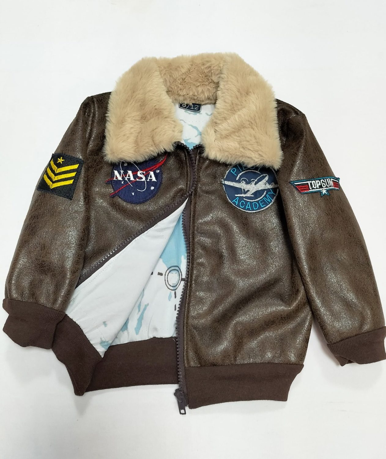 Product image - {main}