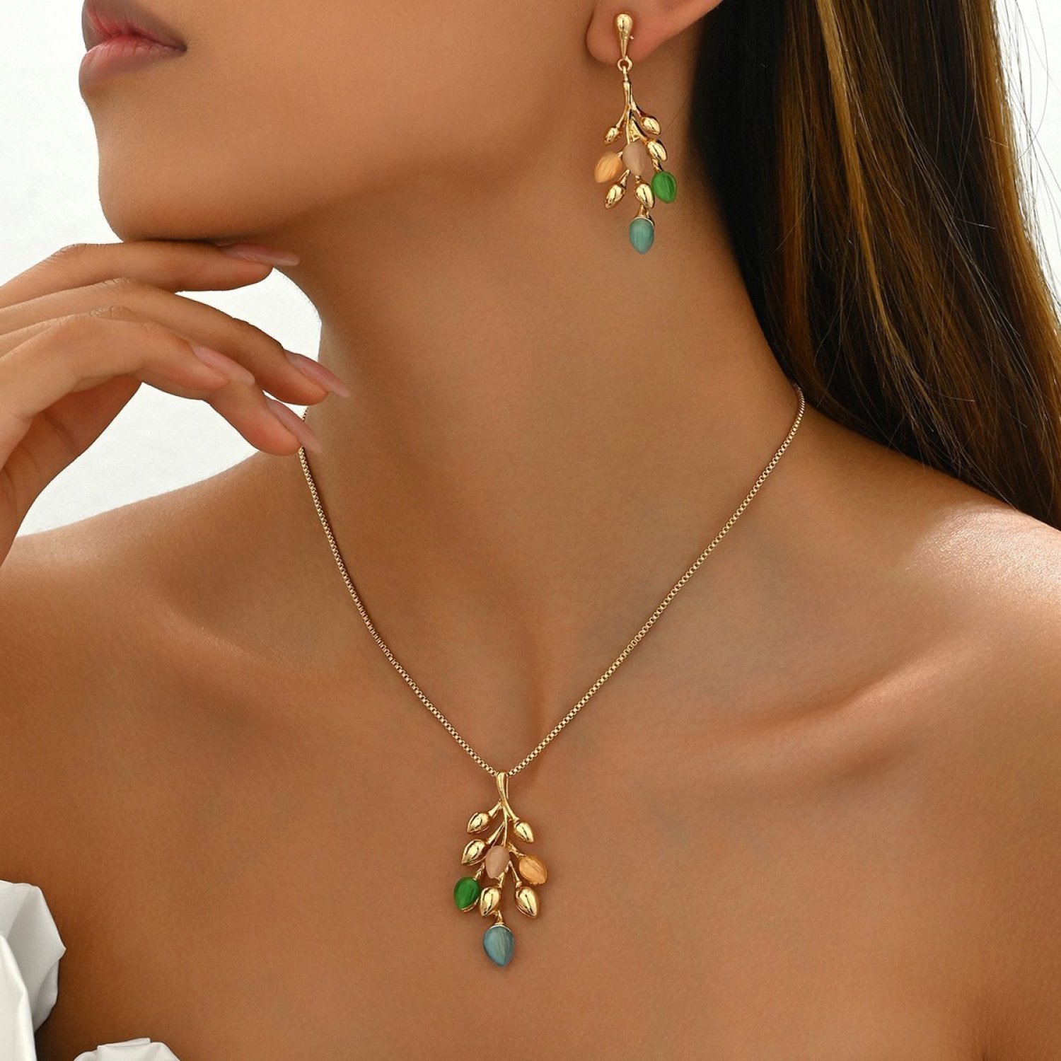 Product image - {main}
