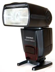 Yongnuo YN560-III-USA Speedlite Flash With Integrated 2.4-GHZ Receiver For Canon Nikon Pentax Olympus GN58 Us Warranty Black