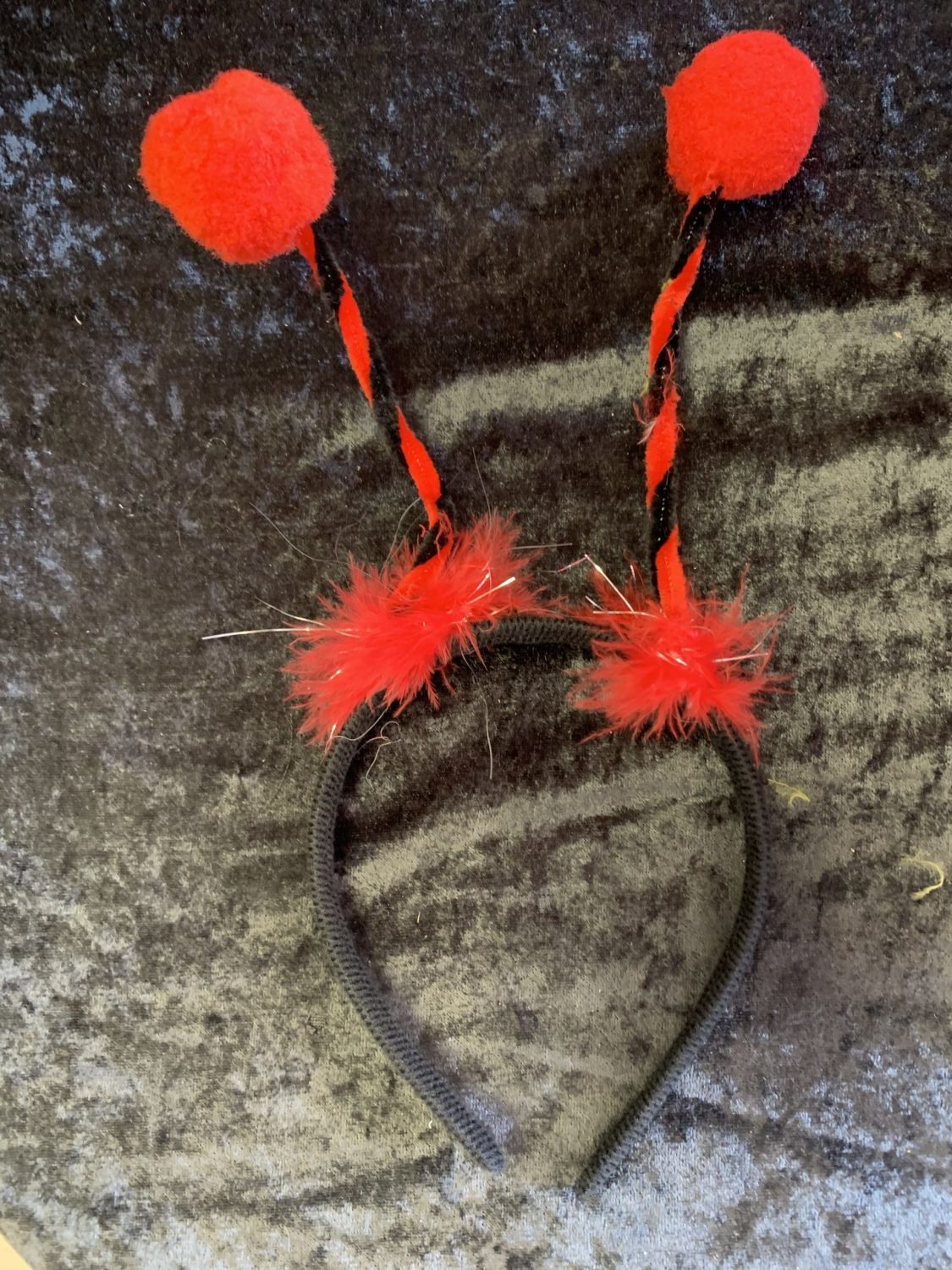 Product image - {main}