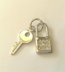 Clear Cz Padlock And Key Charm pendant In 925 Sterling Silver