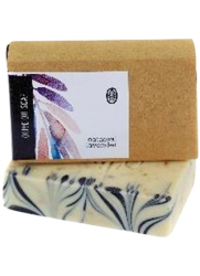 O’live Oatmeal & Lavender Soap